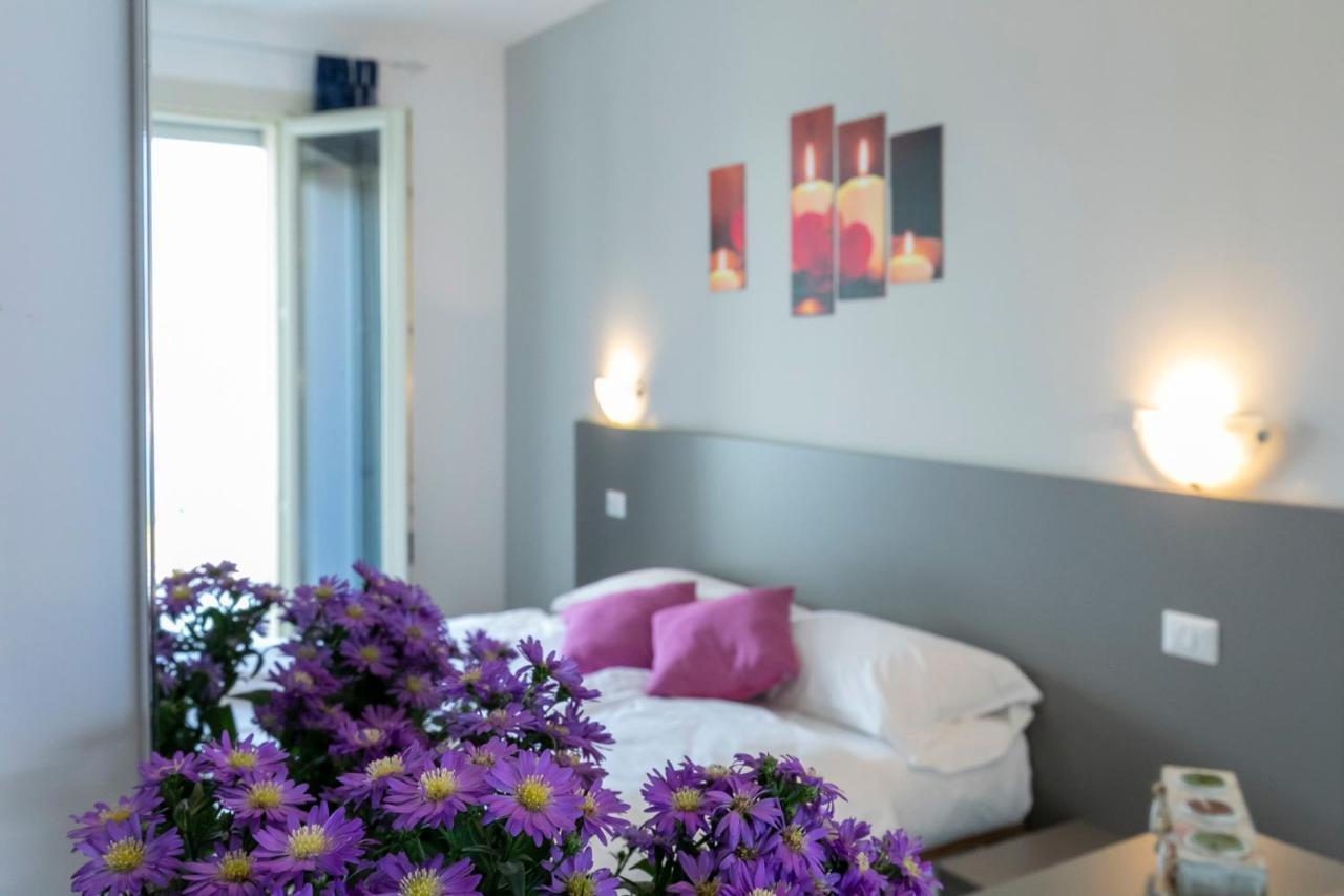 La Collinetta Apartments Vercana Exterior photo